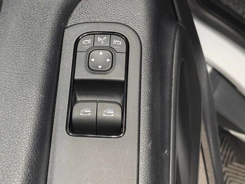 Used 2022 Mercedes-Benz Sprinter 1500 image 56
