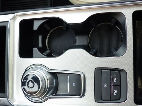 Used 2024 Ford Edge Titanium w/ Titanium Elite Package image 54