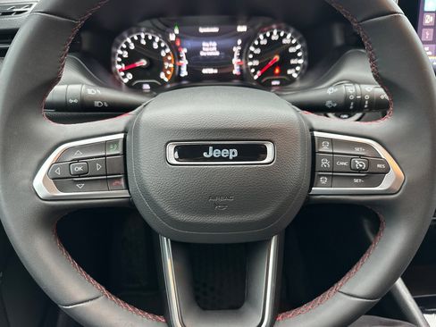 Used 2024 Jeep Compass Trailhawk image 25