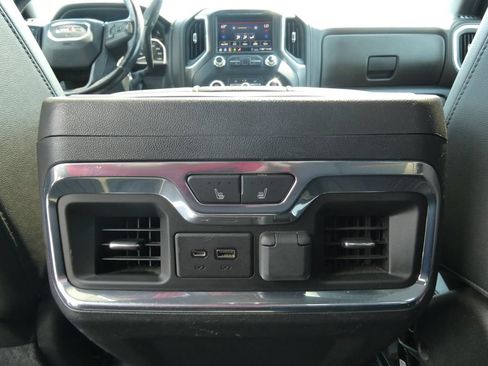Used 2020 GMC Sierra 1500 AT4 w/ Off-Road Performance Package AWD/4WD image 20