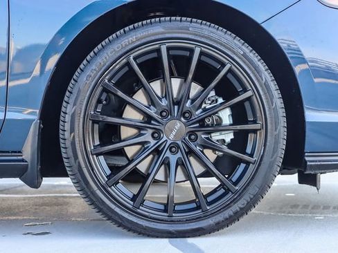 Used 2025 Honda Accord Touring image 11