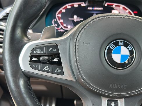 Used 2022 BMW X5 M50i w/ Executive Package AWD/4WD image 32