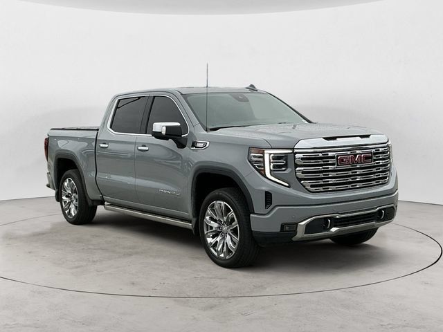Used 2025 GMC Sierra 1500 Denali AWD/4WD image 3