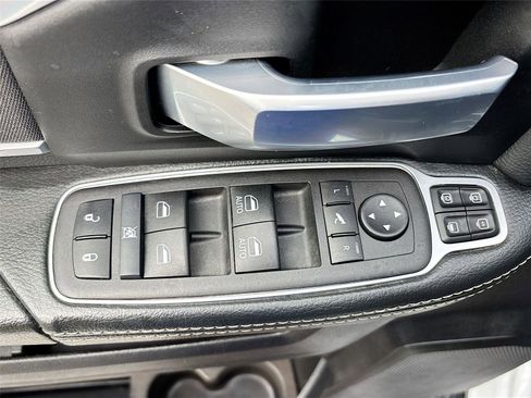 Used 2024 RAM 2500 Big Horn image 18