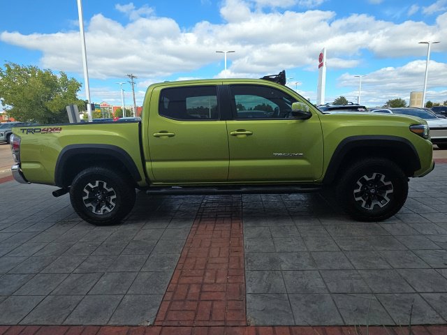 Used 2023 Toyota Tacoma TRD Off-Road AWD/4WD image 10