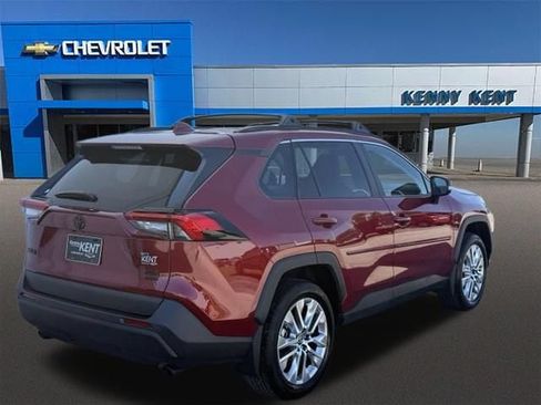 Used 2025 Toyota RAV4 XLE Premium w/ Weather Package AWD/4WD image 35