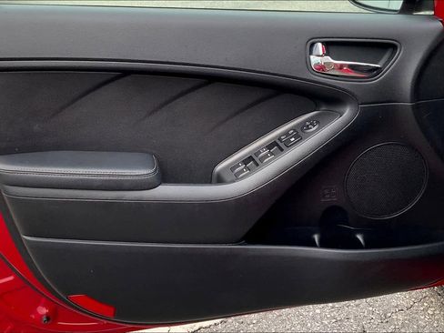 Used 2014 Kia Forte LX image 19