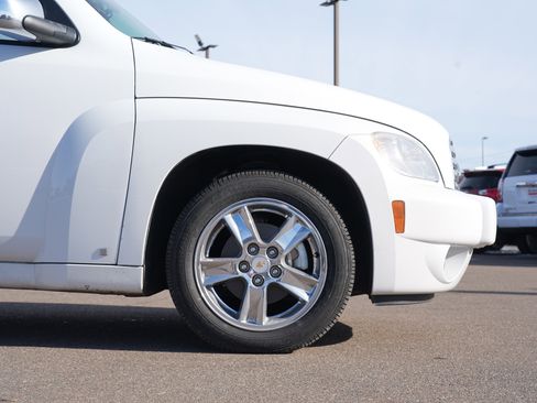Used 2008 Chevrolet HHR LT image 11