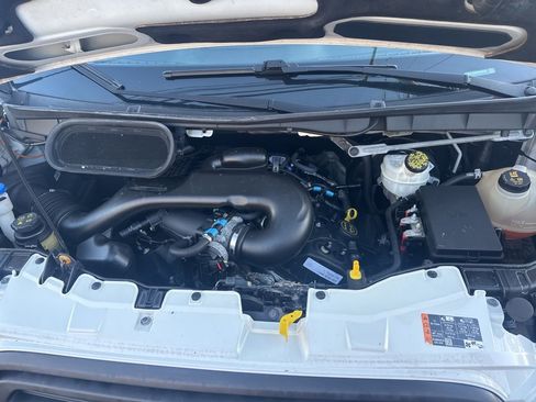 Used 2017 Ford Transit 150 XL image 36