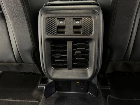 Used 2025 Ford Bronco Outer Banks AWD/4WD image 21