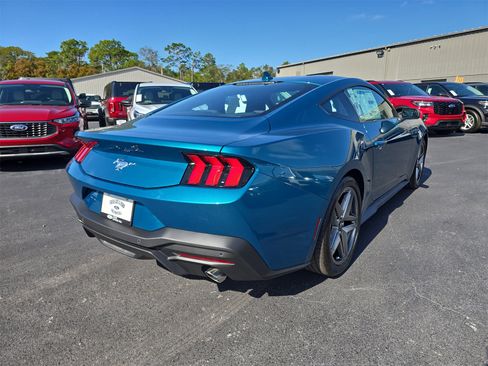 New 2026 Ford Mustang Coupe image 4