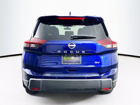 Used 2024 Nissan Rogue SV w/ SV Premium Package FWD image 7