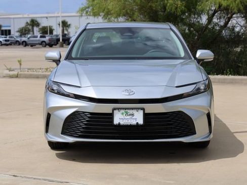 New 2026 Toyota Camry LE FWD image 2