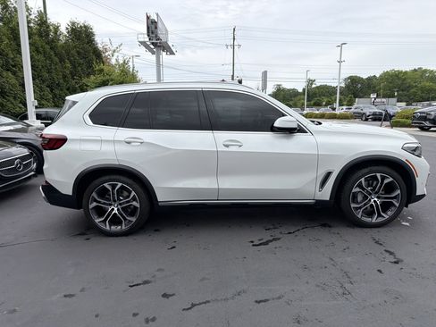 Used 2023 BMW X5 sDrive40i w/ Premium Package RWD image 11