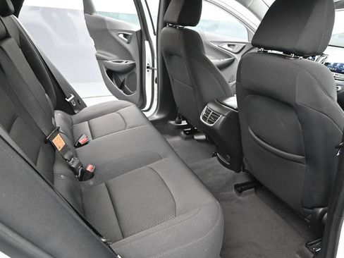 Used 2023 Chevrolet Malibu LT image 19