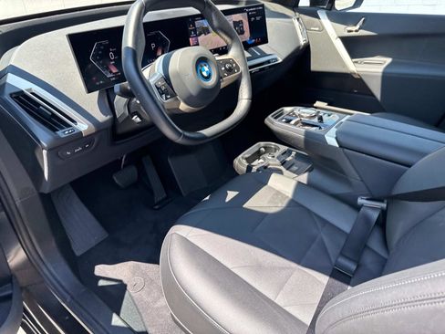 Used 2025 BMW iX xDrive50 w/ Convenience Package image 13