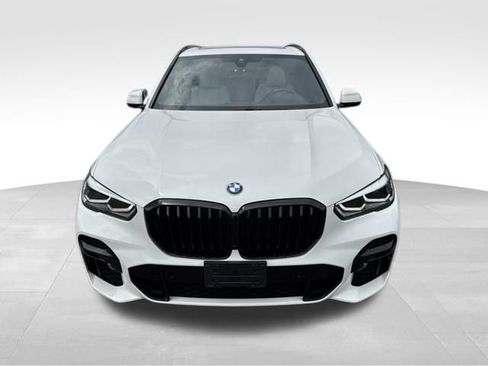 Used 2023 BMW X5 xDrive40i w/ M Sport Package AWD/4WD image 2