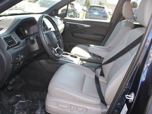 Certified 2023 Honda Passport EX-L image 11