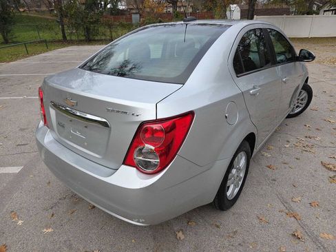 Used 2016 Chevrolet Sonic LT image 6