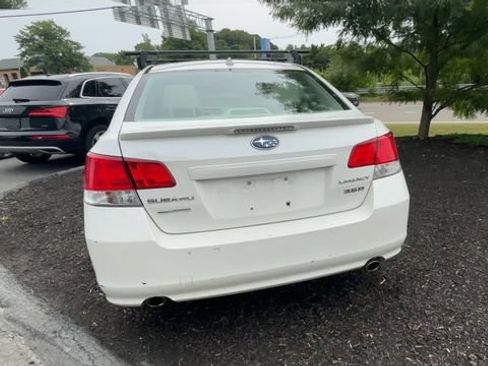 Used 2013 Subaru Legacy 3.6R Limited AWD/4WD image 7