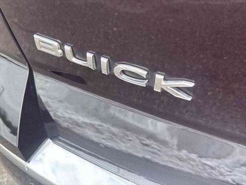 Used 2017 Buick Enclave Leather image 7