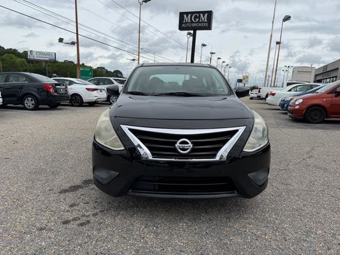 Used 2017 Nissan Versa S Plus FWD image 5