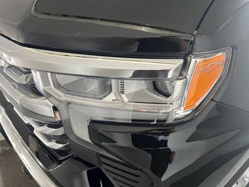 Used 2025 Chevrolet Silverado 1500 LTZ w/ Technology Package AWD/4WD image 35