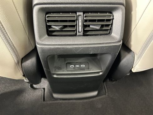 Used 2024 Honda CR-V EX-L image 17