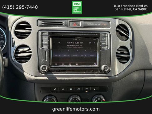 Used 2017 Volkswagen Tiguan S FWD image 19