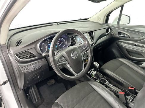 Used 2018 Buick Encore Preferred image 19