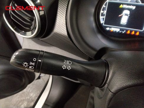 Used 2023 Nissan Kicks SV image 15