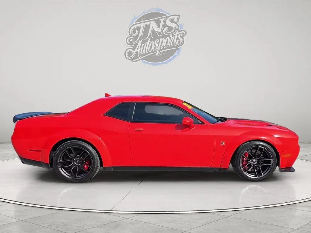Used 2021 Dodge Challenger R/T Scat Pack RWD image 4