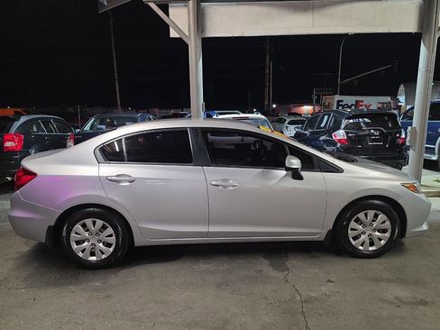 Used 2012 Honda Civic LX image 6