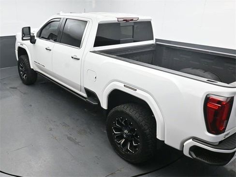 Used 2023 GMC Sierra 3500 Denali w/ Denali Ultimate Package image 35