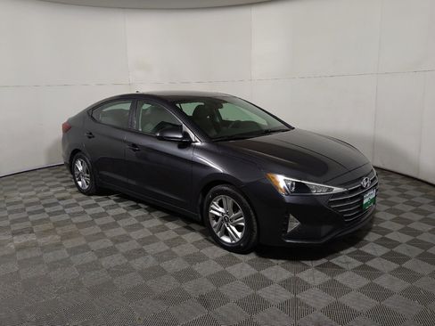 Used 2020 Hyundai Elantra SEL image 11