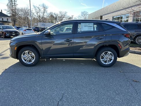 New 2026 Hyundai Tucson SE image 2