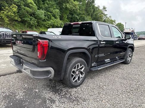 Used 2023 GMC Sierra 1500 SLT w/ SLT Premium Plus Package AWD/4WD image 5
