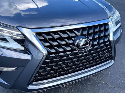 Used 2023 Lexus GX 460 Premium image 29
