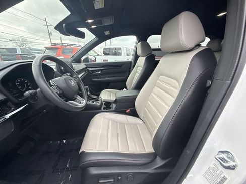 Used 2024 Honda CR-V Sport Touring image 11
