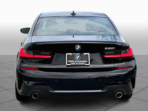 Used 2021 BMW 330i Sedan w/ M Sport Package image 5