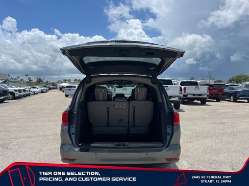 Used 2018 Honda Odyssey Touring image 17