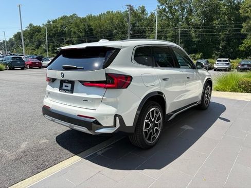 New 2026 BMW X1 xDrive28i w/ Technology Package AWD/4WD image 7