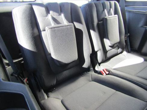 Certified 2018 Ford Explorer XLT w/ Equipment Group 201A image 12