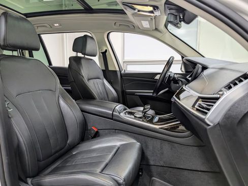Used 2019 BMW X7 xDrive50i AWD/4WD image 29