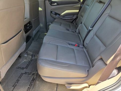 Used 2017 GMC Yukon SLT w/ Open Road Package AWD/4WD image 15