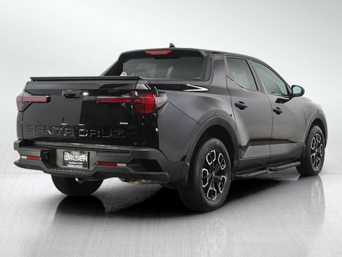Used 2024 Hyundai Santa Cruz SE AWD/4WD image 5