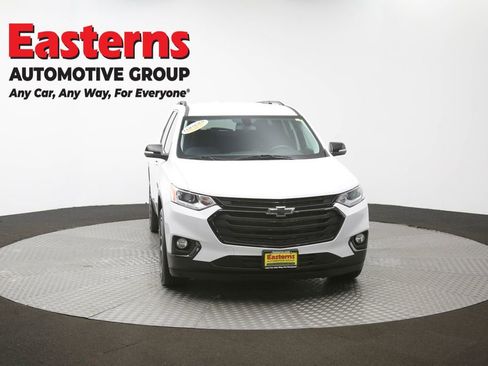 Used 2021 Chevrolet Traverse LT image 53