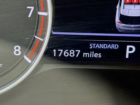 Used 2023 Nissan Rogue SL image 19