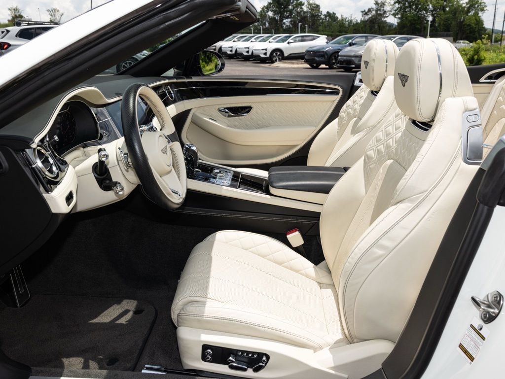 Used 2020 Bentley Continental GT AWD/4WD image 27