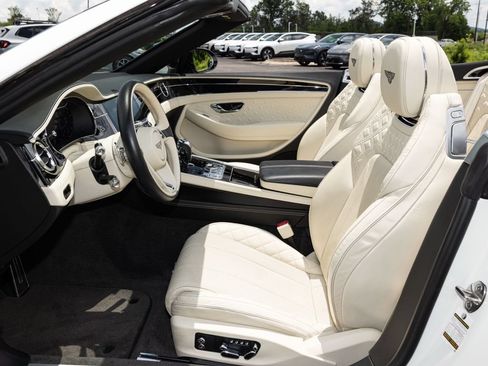 Used 2020 Bentley Continental GT AWD/4WD image 27
